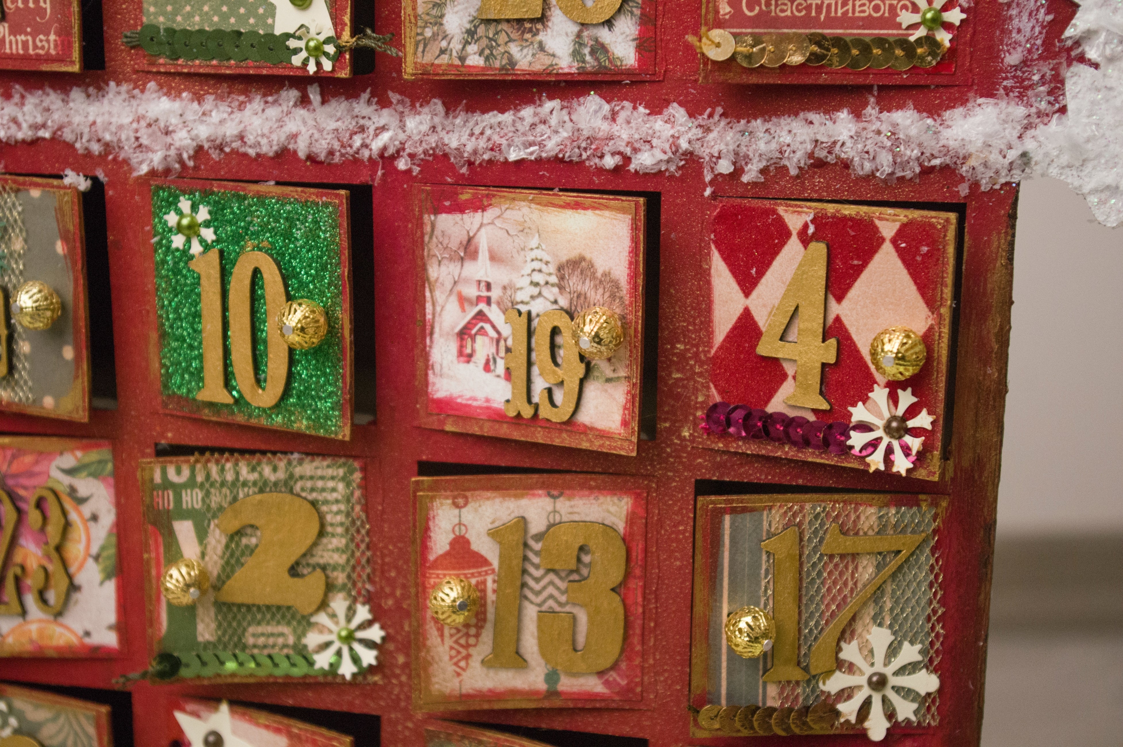 When to Decorate for Each Holiday 2023-24