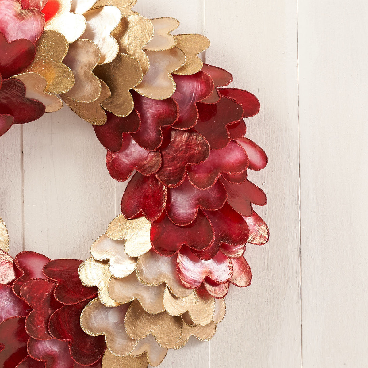 20" Capiz Heart Wreath Holiday Tree